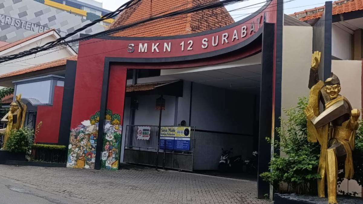 TEROR BERSENJATA DI SEKOLAH SMKN 12 Surabaya: Jadi Titik Gagal Sistem, Kadindik Jatim Jangan Bersembunyi