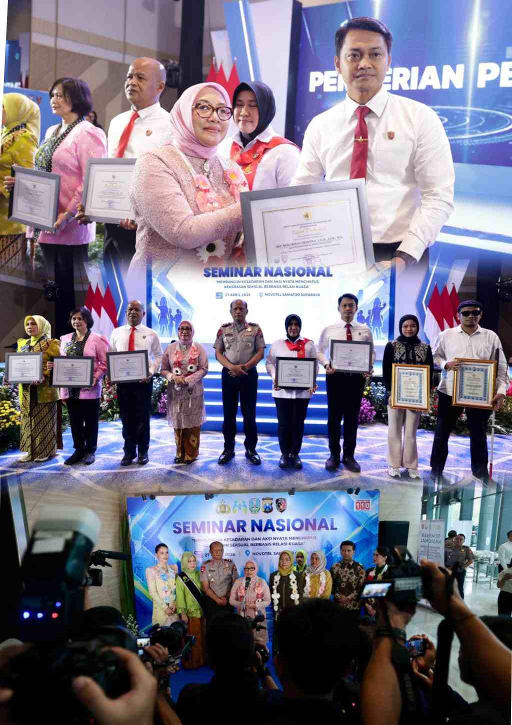 Ditres PPA - PPO Polda Jatim Terima Penghargaan dari Menteri PPPA