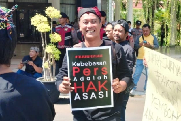 Di Balik Liputan Tajam Ruslan Abdul Gani, Ada Prinsip Jurnalisme yang Tak Bisa Ditawar